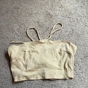 Lisa says gah cropped tank